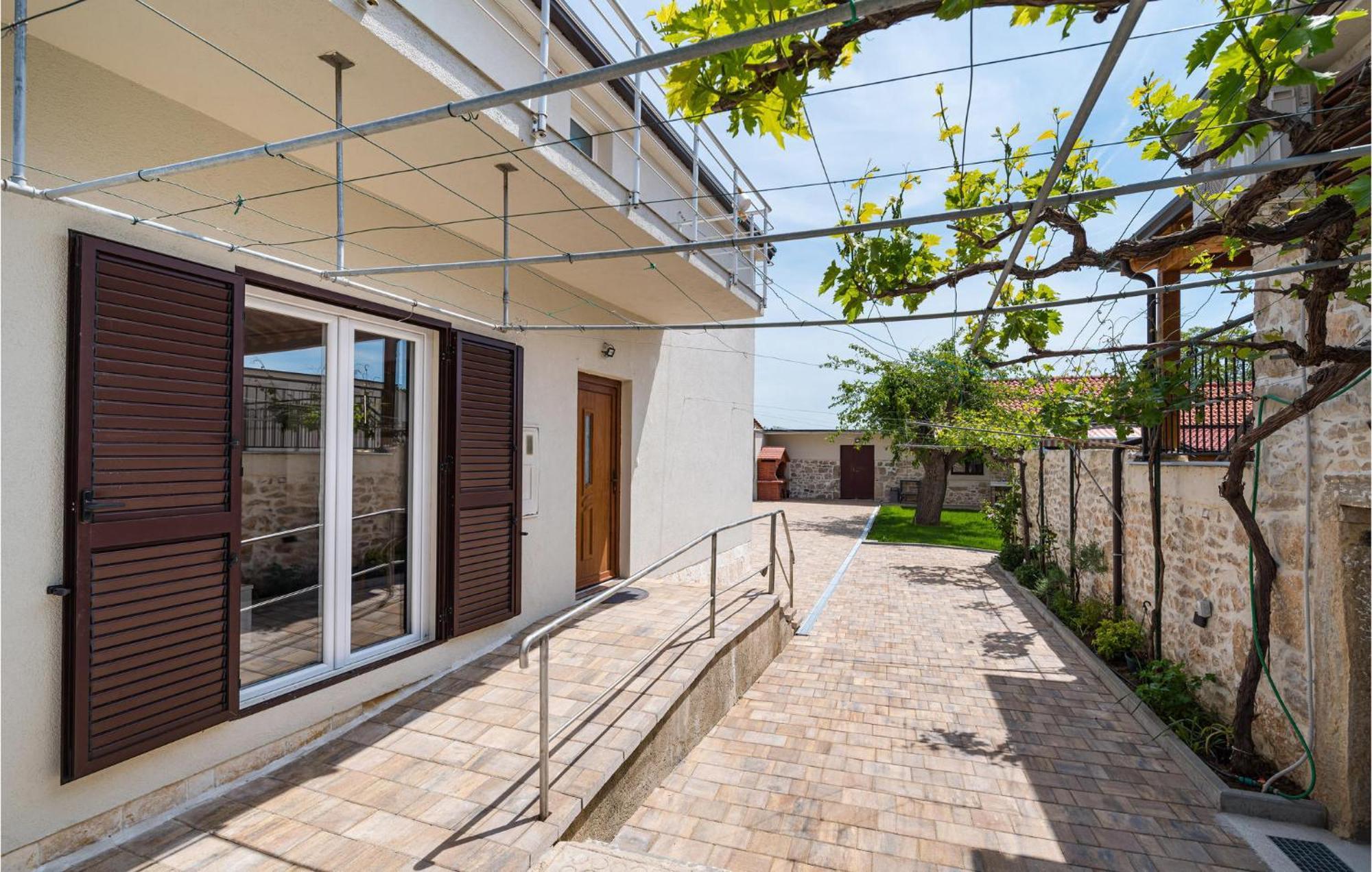 Pet Friendly Home In Murvica With Kitchen Eksteriør bilde